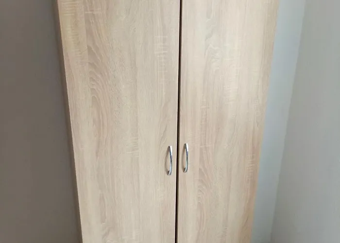 Historia אכסניה